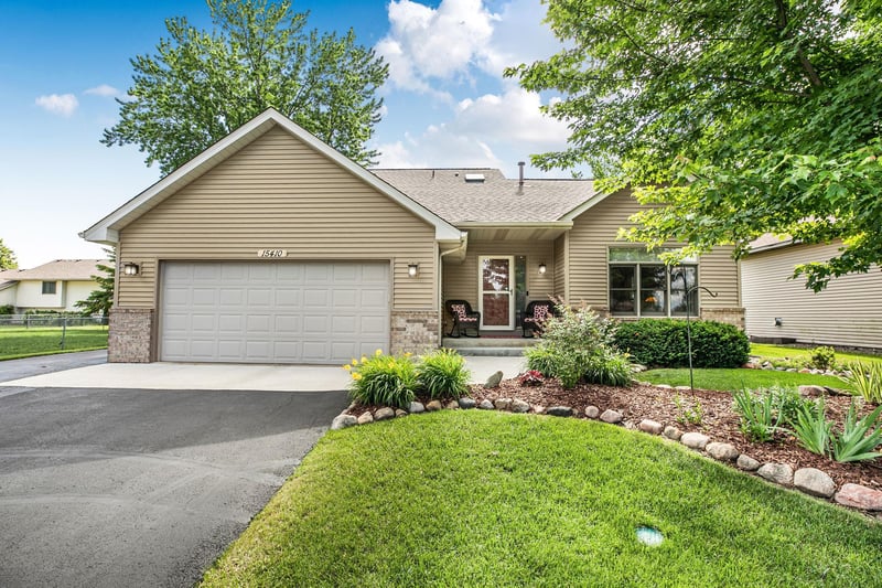 15410 Danbury Ave W, Rosemount, MN 55068