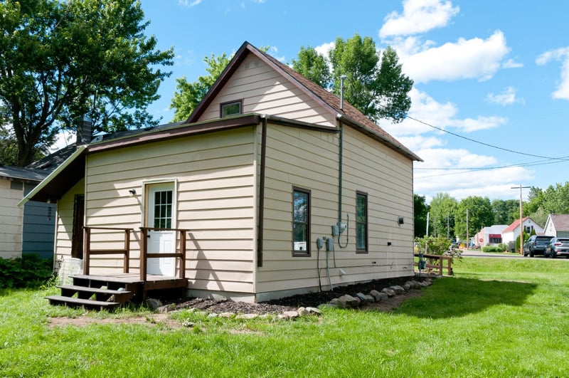 200 W 2nd St, Haugen, WI 54841