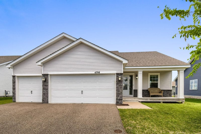 4798 Ethan Trl N, Hugo, MN 55038