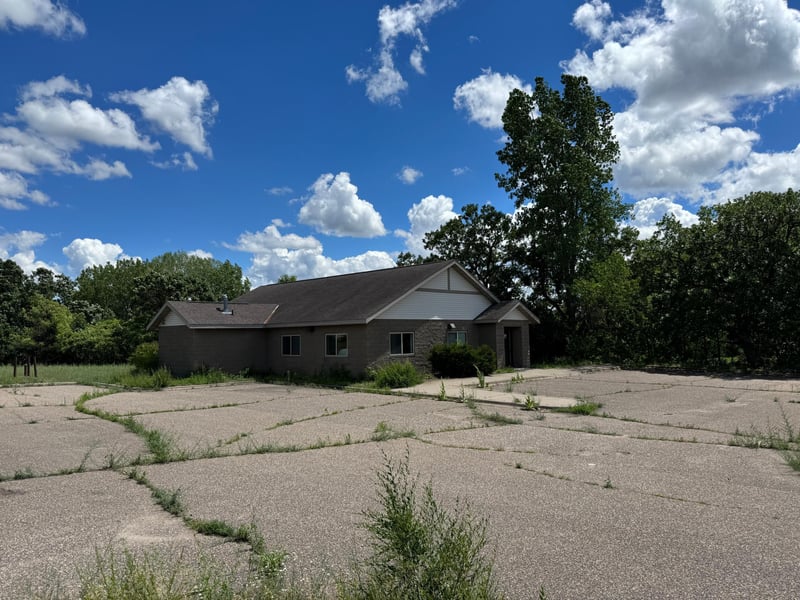 14391 Azurite St NW, Anoka, MN 55303