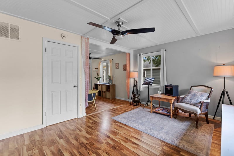 918 Geiger St, Osceola, WI 54020