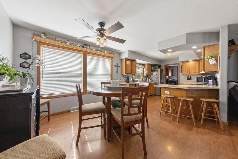 228 Plum Rn, Le Sueur, MN 56058