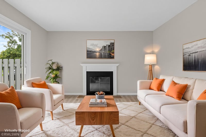 7654 Dunmore Rd, Woodbury, MN 55125