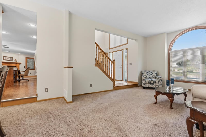 1432 Cloud Dr NE, Blaine, MN 55449