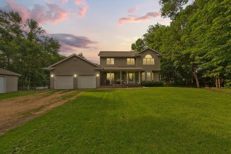 29742 400th St, Le Sueur, MN 56058