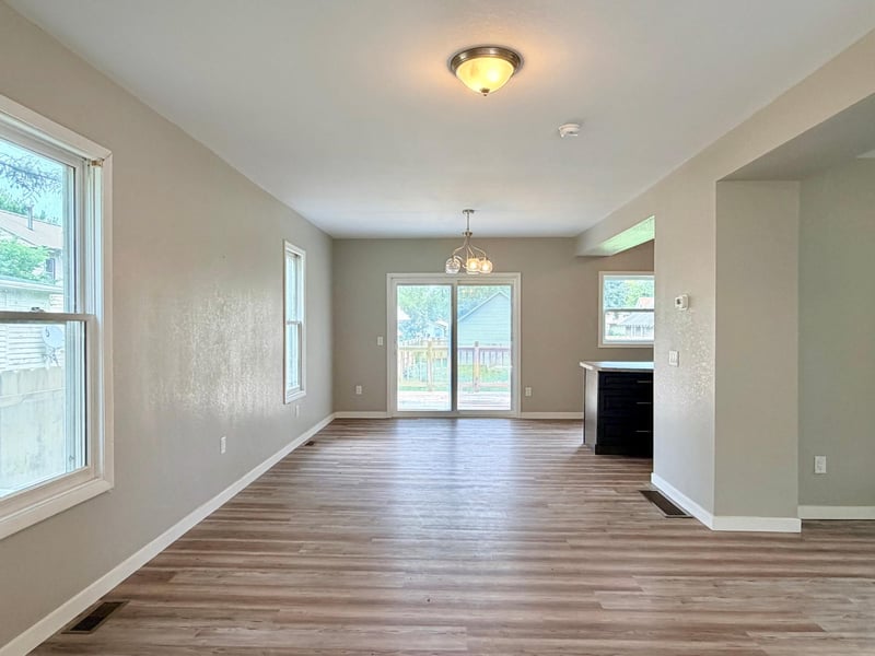 600 Strait Ave, Worthington, MN 56187