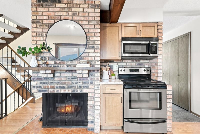 5486 W Bavarian Ps, Fridley, MN 55432