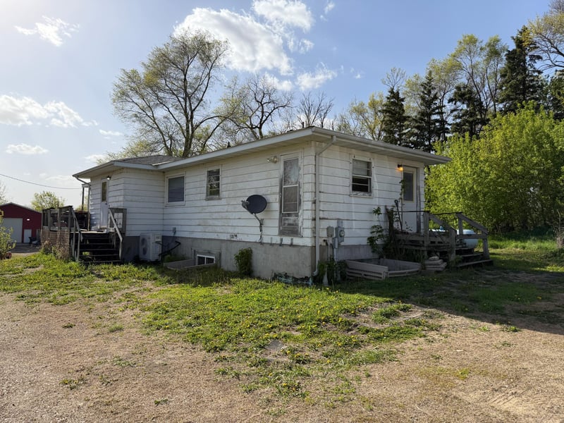 6308 60th St NE, Spicer, MN 56288