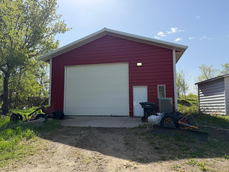6308 60th St NE, Spicer, MN 56288