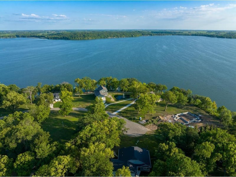 27822 Stonegate Rd, Paynesville, MN 56362
