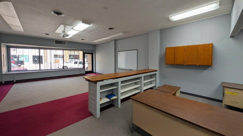 117 S 1st St, Montevideo, MN 56265