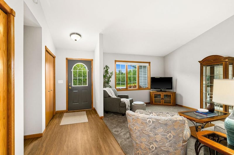 20 Michele Ln #6, Esko, MN 55733