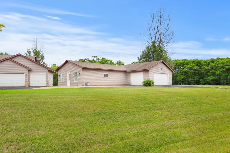 17153 Butternut St NW, Andover, MN 55304