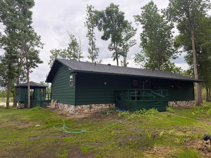 210 Oak Rd, Warroad, MN 56763