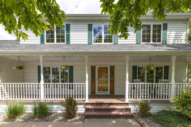 805 Pleasant Dr, Ada, MN 56510