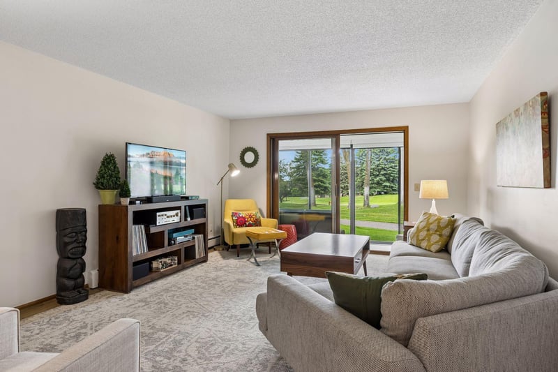 10540 43rd Ave N #111, Plymouth, MN 55442