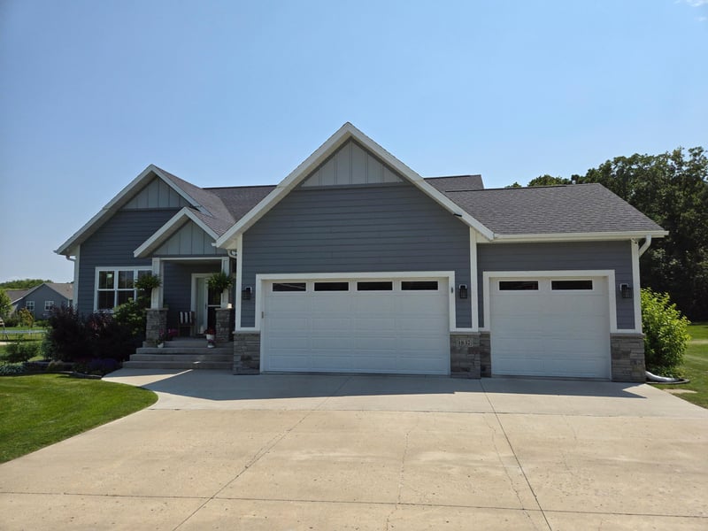 1837 Spruce Grove Trl, Detroit Lakes, MN 56501