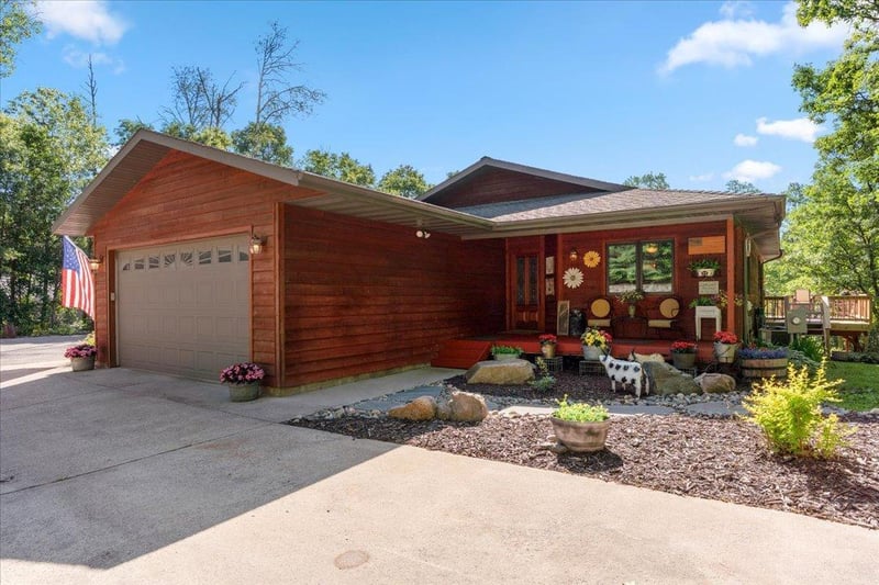 31204 Apache Cir, Pequot Lakes, MN 56472
