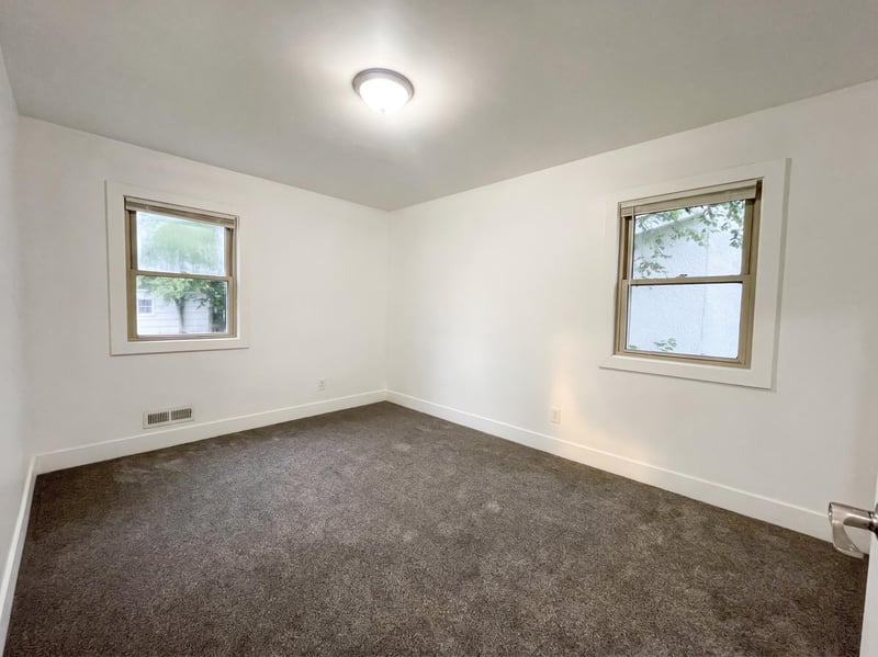 4917 Penn Ave N, Minneapolis, MN 55430