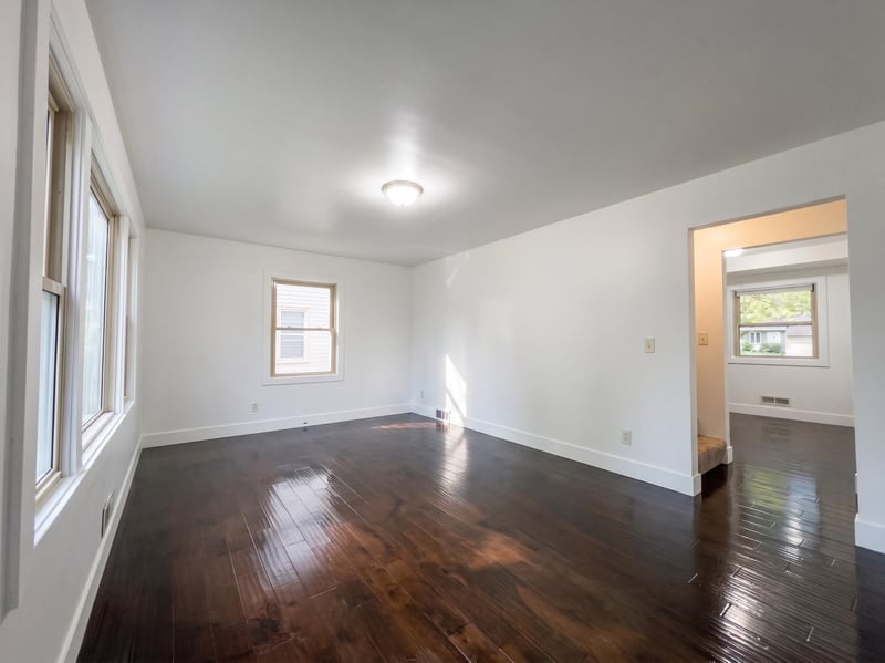 4917 Penn Ave N, Minneapolis, MN 55430