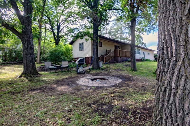 408 E Gilman St, New York Mills, MN 56567