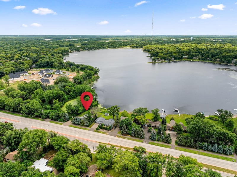 640 Highway 96 W, Shoreview, MN 55126