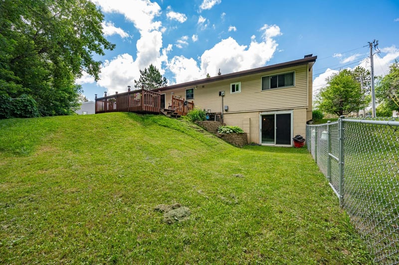 715 Allen Dr, Grand Rapids, MN 55744