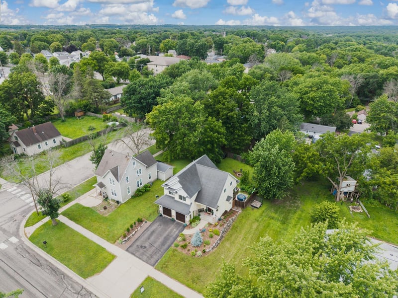410 N Meridian St, Belle Plaine, MN 56011