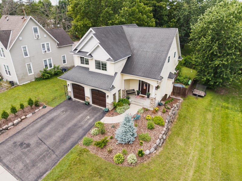 410 N Meridian St, Belle Plaine, MN 56011