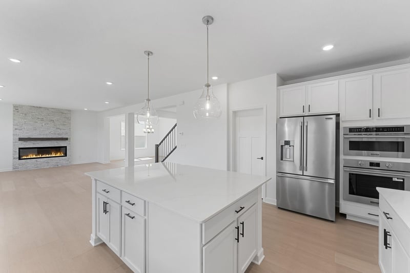 1061 Aster Blvd, Rosemount, MN 55068