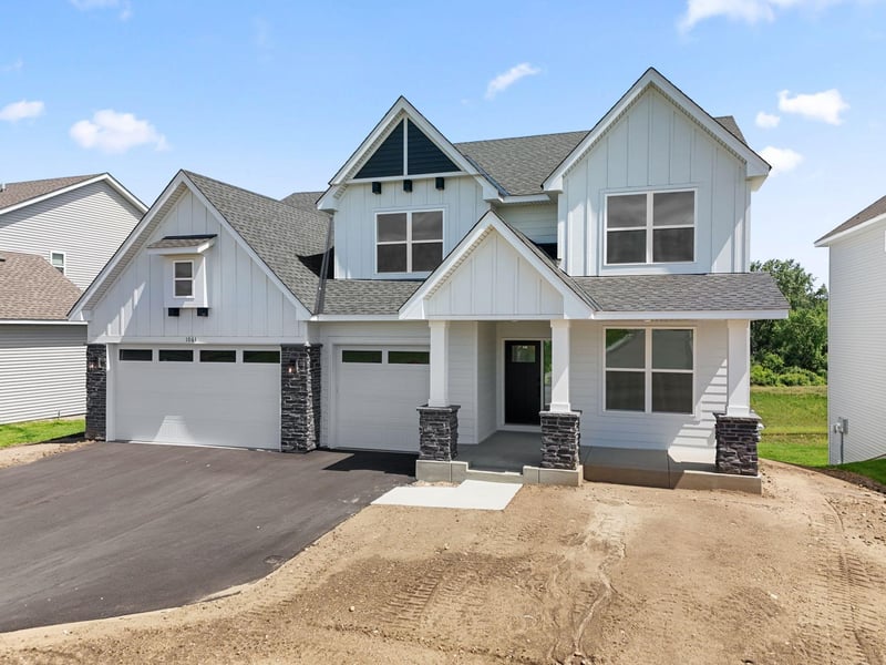1061 Aster Blvd, Rosemount, MN 55068