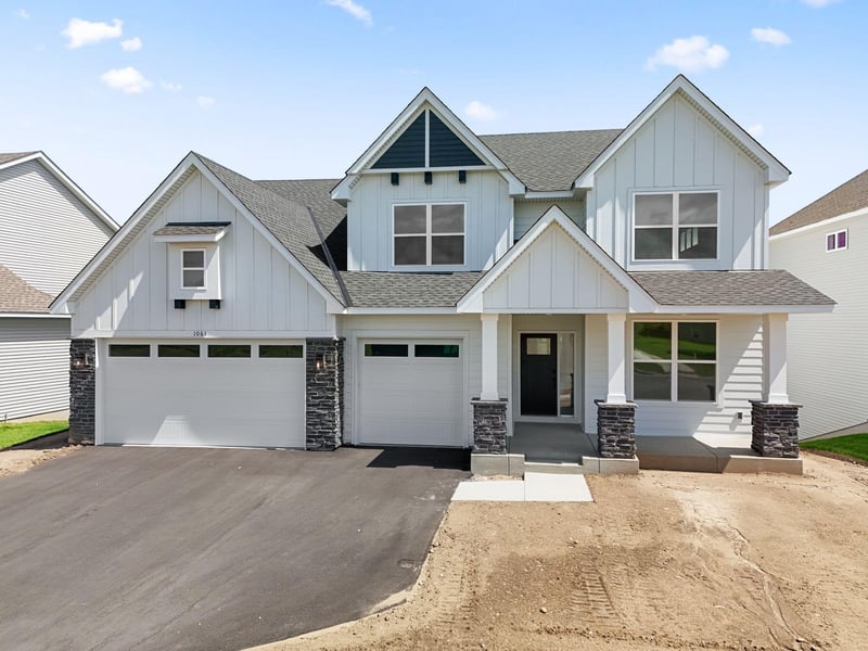 1061 Aster Blvd, Rosemount, MN 55068