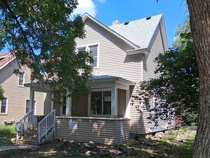 48 Mckinley Pl N, Saint Cloud, MN 56303