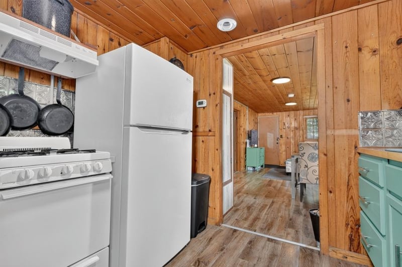 9540 State 200 NE, Remer, MN 56672