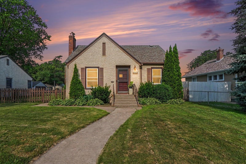 3745 Orchard Ave N, Robbinsdale, MN 55422
