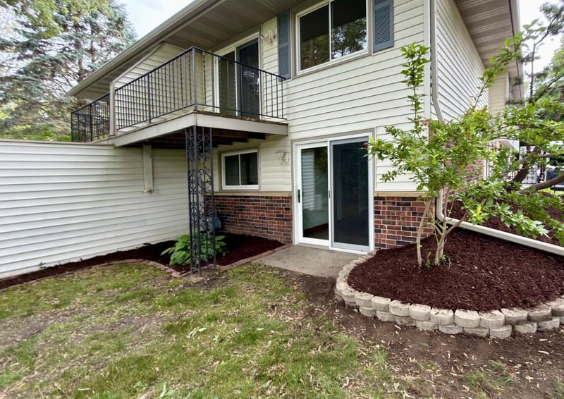 3571 Granada Pl N, Oakdale, MN 55128