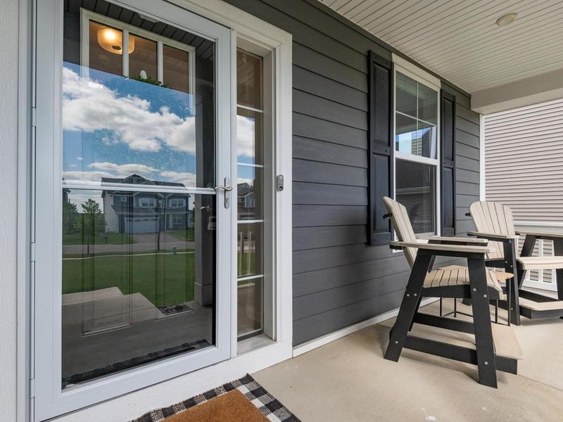 18097 Hartlin Ave, Lakeville, MN 55044