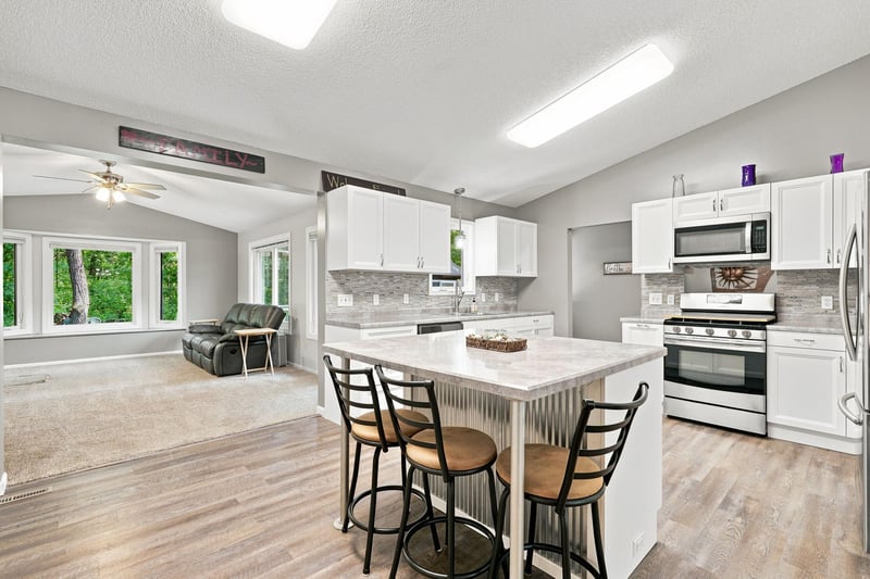 27435 127th St NW, Zimmerman, MN 55398