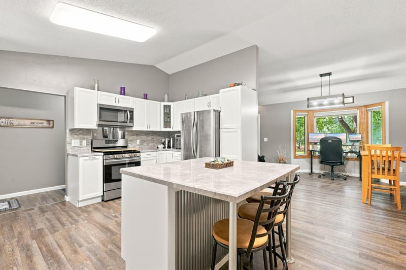 27435 127th St NW, Zimmerman, MN 55398