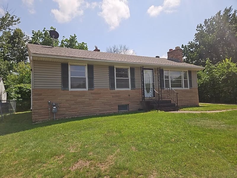 6301 Oak Knoll Pz, Woodbury, MN 55125