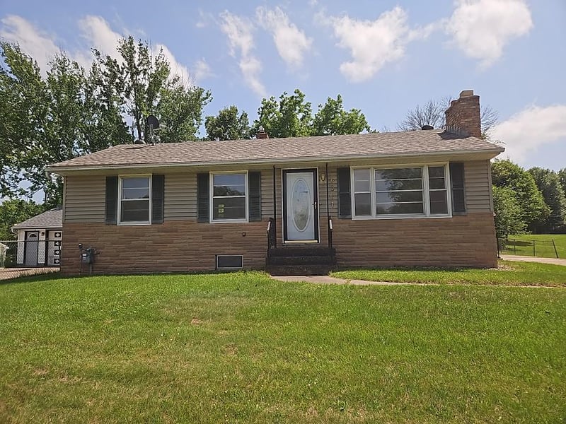 6301 Oak Knoll Pz, Woodbury, MN 55125