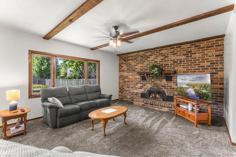 8654 Janero Ave S, Cottage Grove, MN 55016