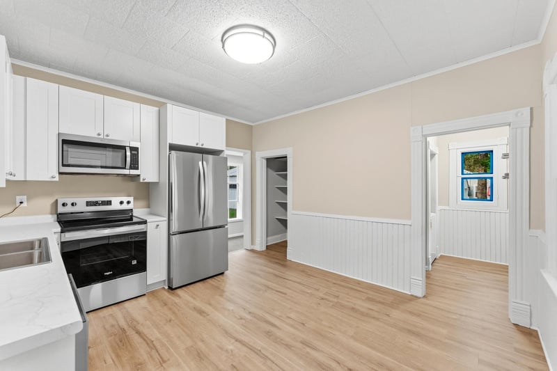 306 3rd St S, Princeton, MN 55371