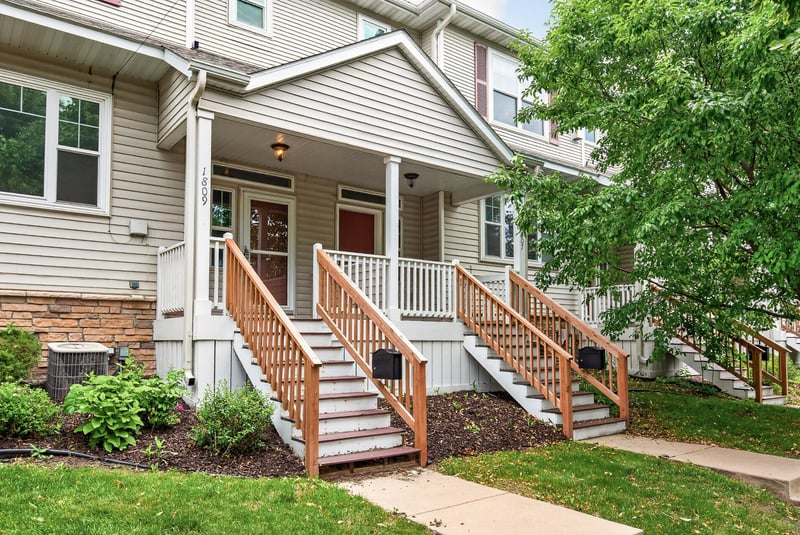 1807 3rd St NE, Minneapolis, MN 55418