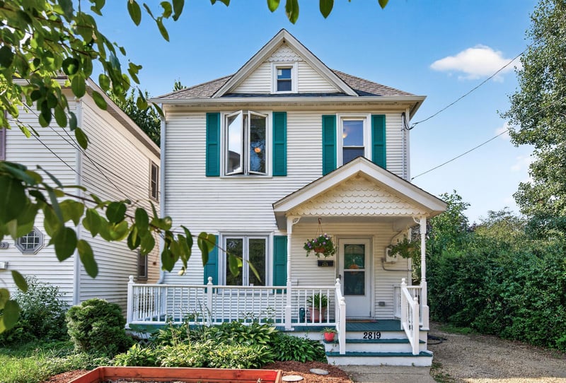 2819 E 25th St, Minneapolis, MN 55406