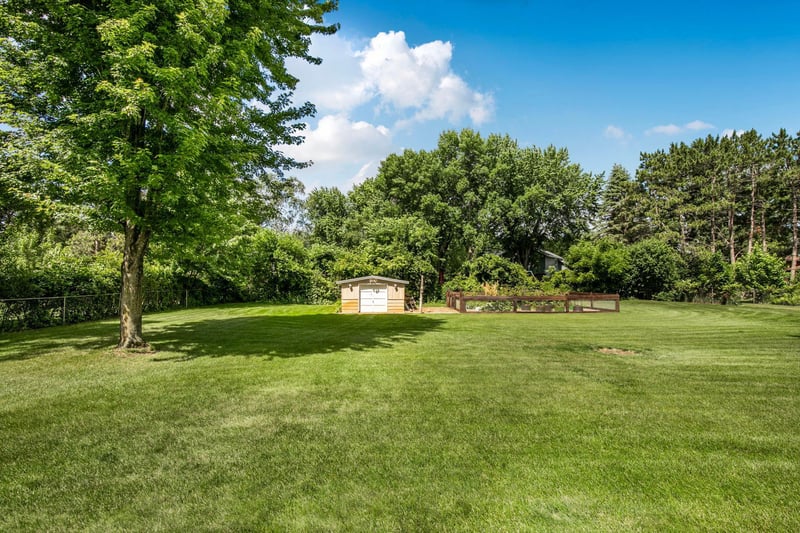 1021 Bromo Ave, Saint Cloud, MN 56303