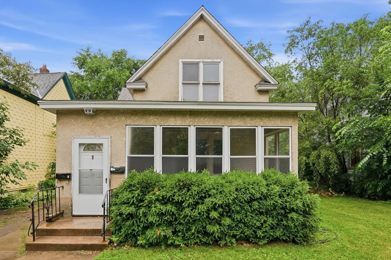 1177 Forest St, Saint Paul, MN 55106