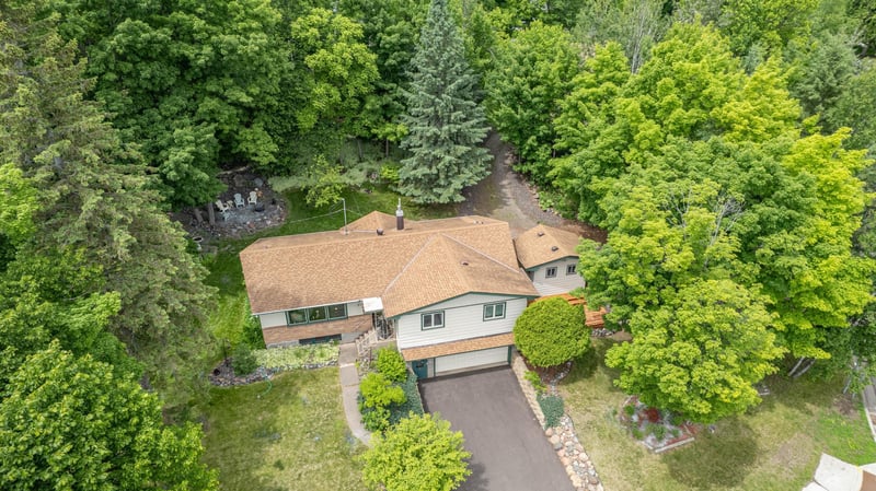 615 Snively Rd, Duluth, MN 55803