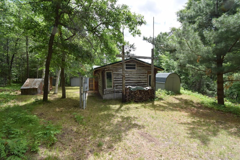 4411 Lunsman Dr, Danbury, WI 54830