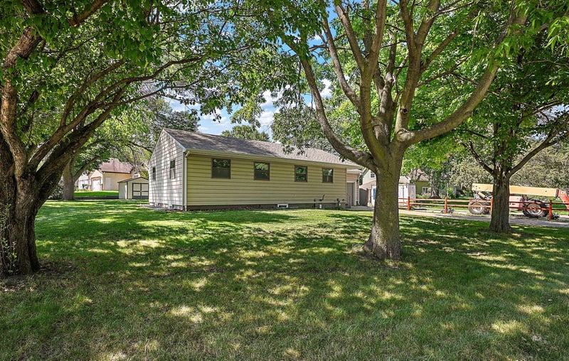417 Central Ave S, Young America, MN 55397